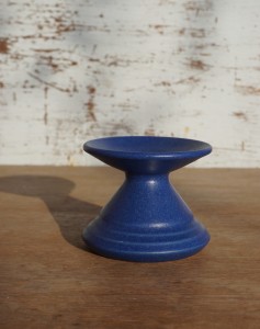 Świecznik ceramiczny niebieski vintage