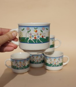 Filiżanka kubek z krową vintage