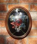 Kwiaty w owalnej ramie medalion  dekoracja vintage