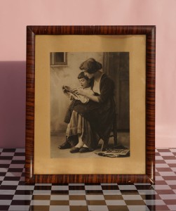 Stare zdjęcie fotografia mama z synkiem