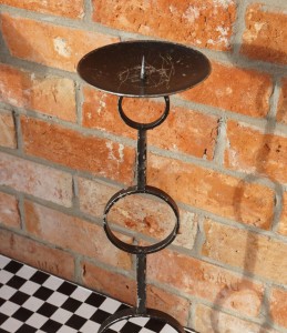 Świecznik metalowy metaloplastyka vintage