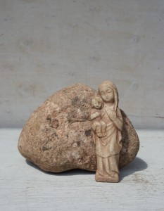 Maryja  z Dzieciątkiem Maryjka figurka
