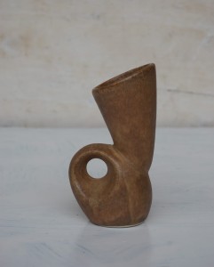 Wazonik z uchem miniatura vintage