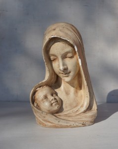 Madonna z Dzieciątkiem figura vintage