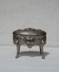 Puzderko szkatułka metalowe amor vintage