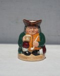 Dzbanek mężczyzna z kuflem  Toby Jug Royal Doulton vintage