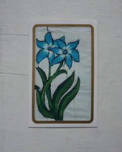 Karta pocztowa batik kwiaty niebieskie