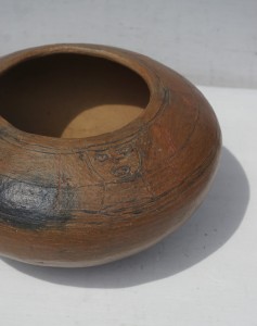 Naczynie ceramiczne sztuka etniczna vintage