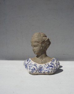Popiersie figura stylizowana