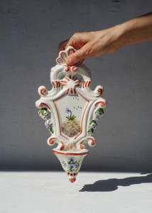 Kropielnica ceramiczna vintage
