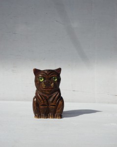 Kot naczynie drewniane vintage
